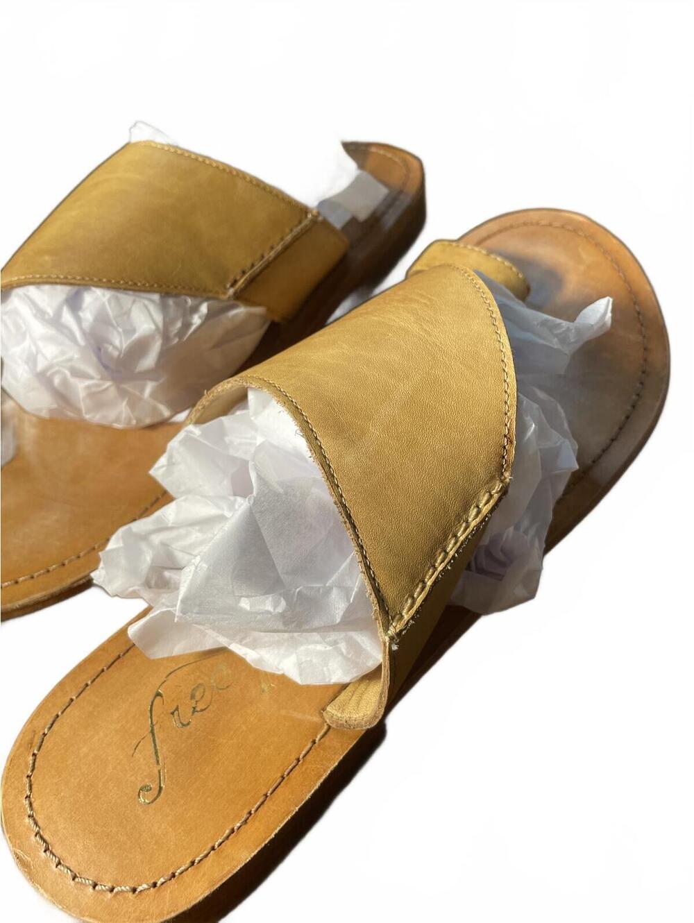 Free People  Leather Slide Sandals Women's Size 38.5 Tan - Picture 4 of 6